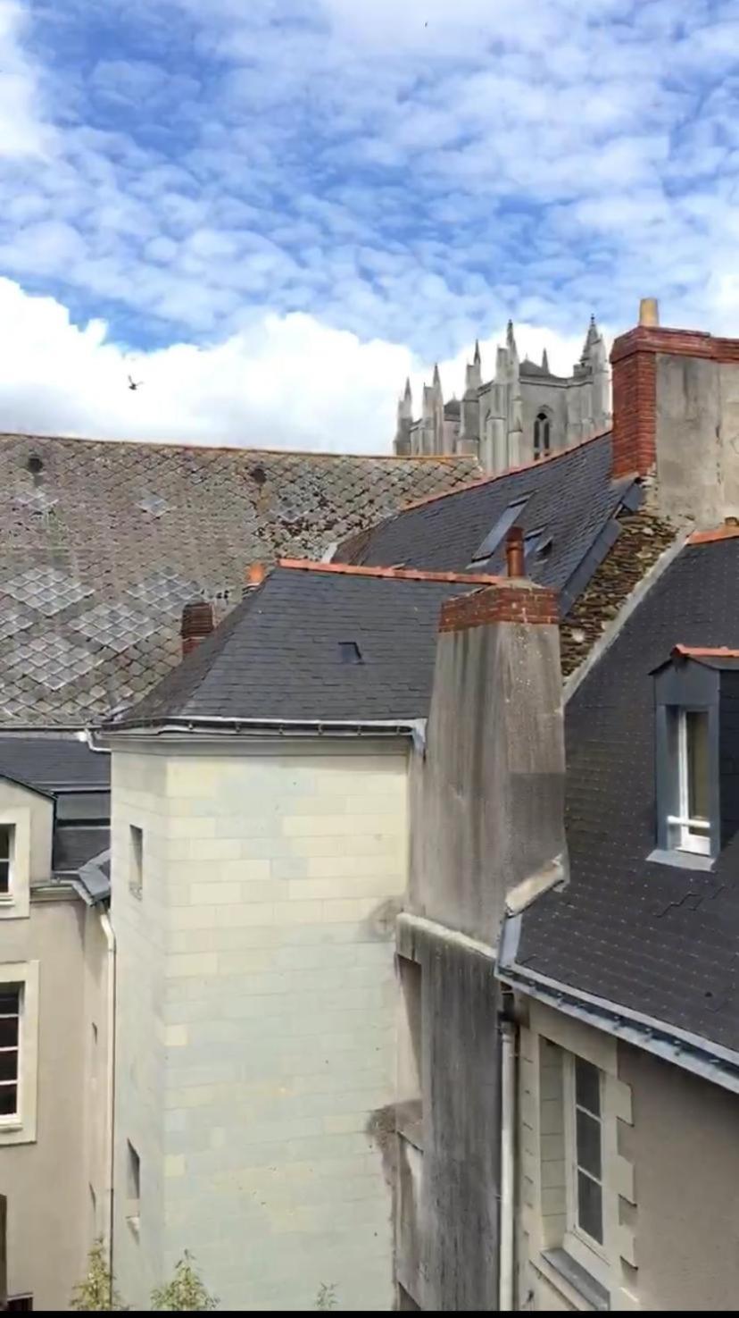 Superbe Studio Avec Terrasse - Cathedrale نانت المظهر الخارجي الصورة
